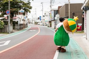 ラッピングカー×企業キャラクターは相性抜群