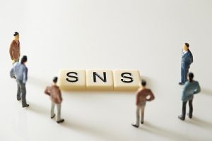 SNSがラッピングバスを盛り上げる！投稿を促進するためのポイント